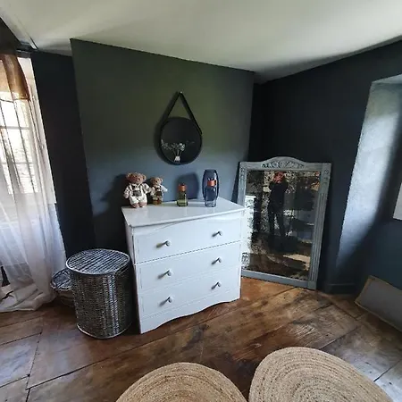 Au Nid De Caroline 4 Etoiles * Арет